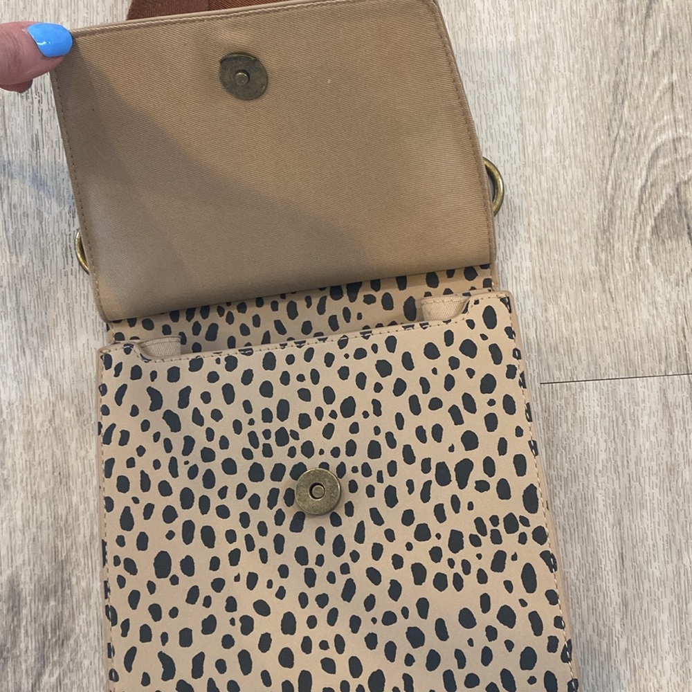 Universal Thread Crossbody Leopard Print. Like Ne… - image 4